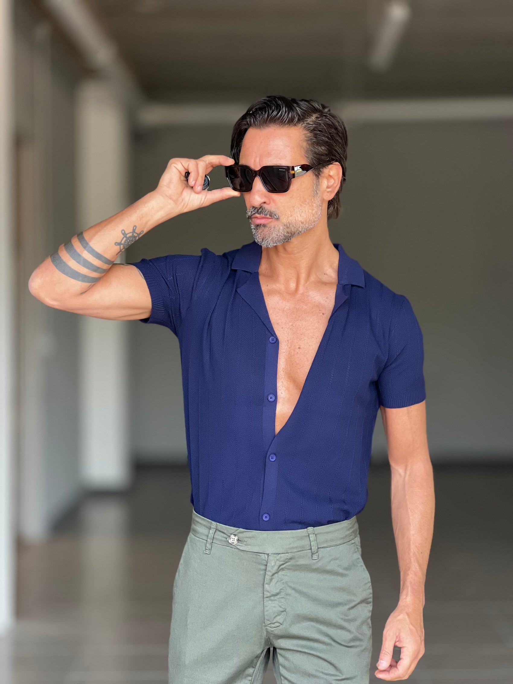 BLUE THREAD COTTON CREW NECK SWEATER