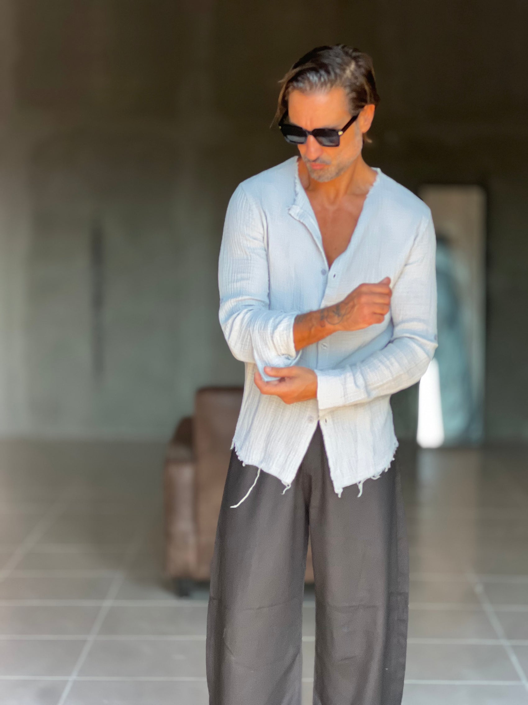 CAMICIA COREANA GRIGIO CHIARO GOFFRATA COTONE  EFFETTO LINO. 278