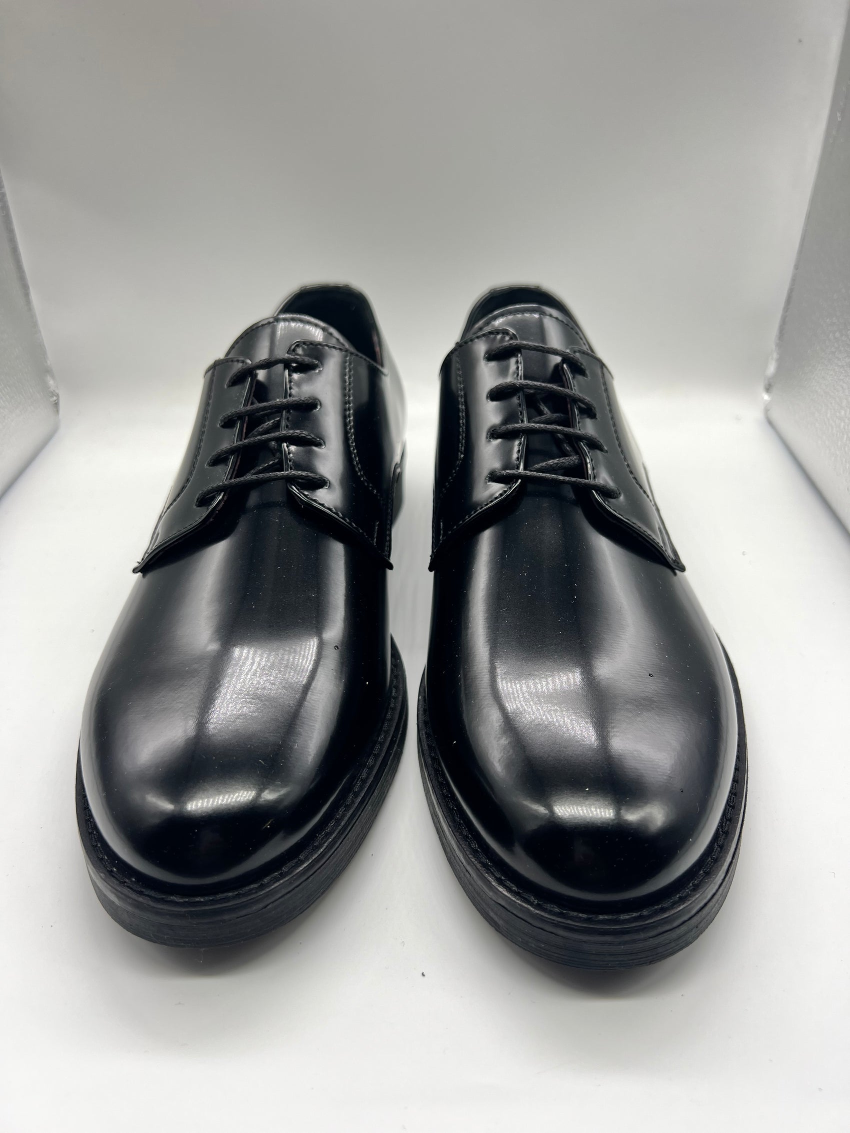 STRINGATA NERA SEMILUCIDA FONDO GOMMA