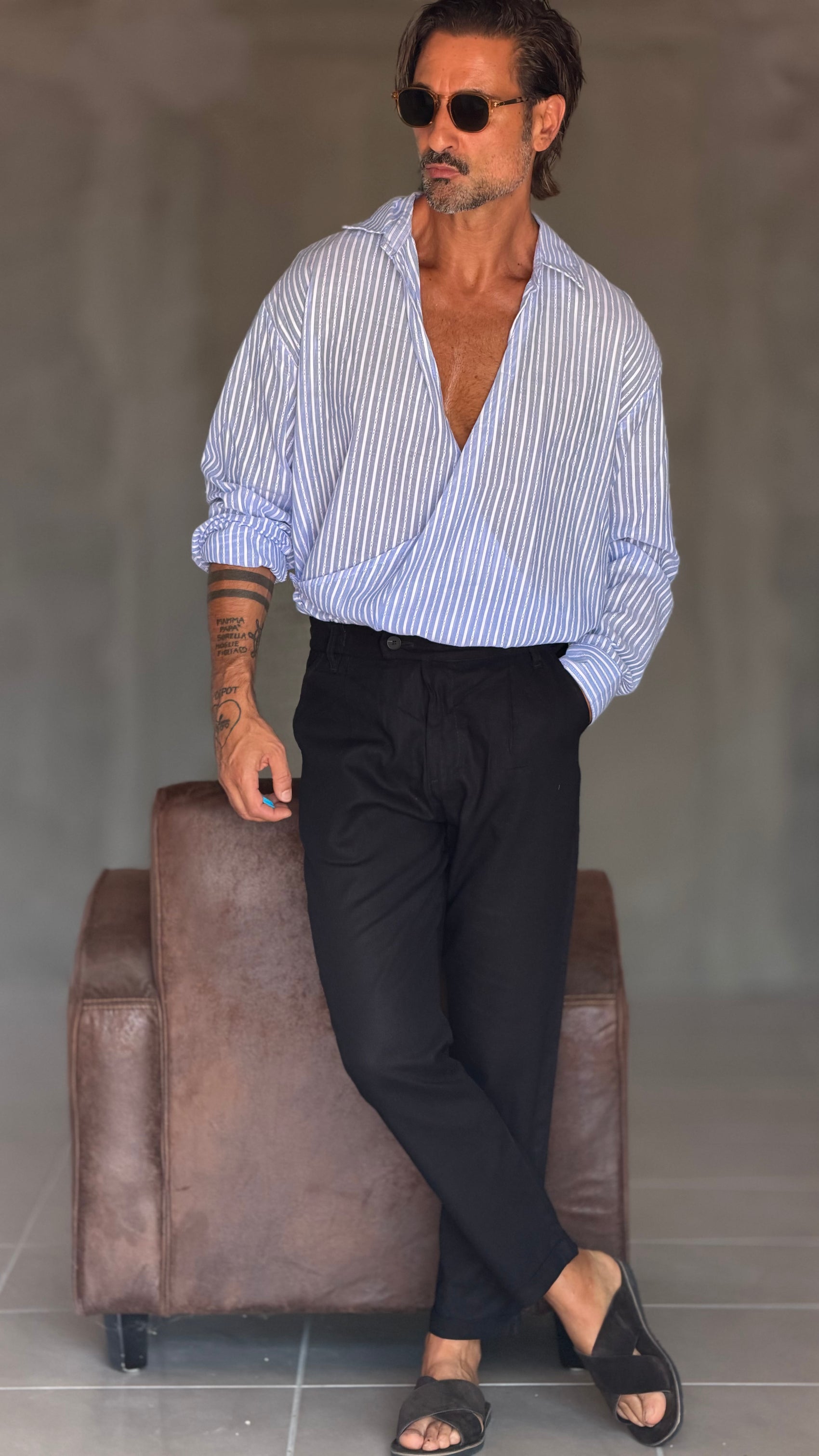 WHITE VISCOSE TROUSERS WITH REGULAR BOTTOM