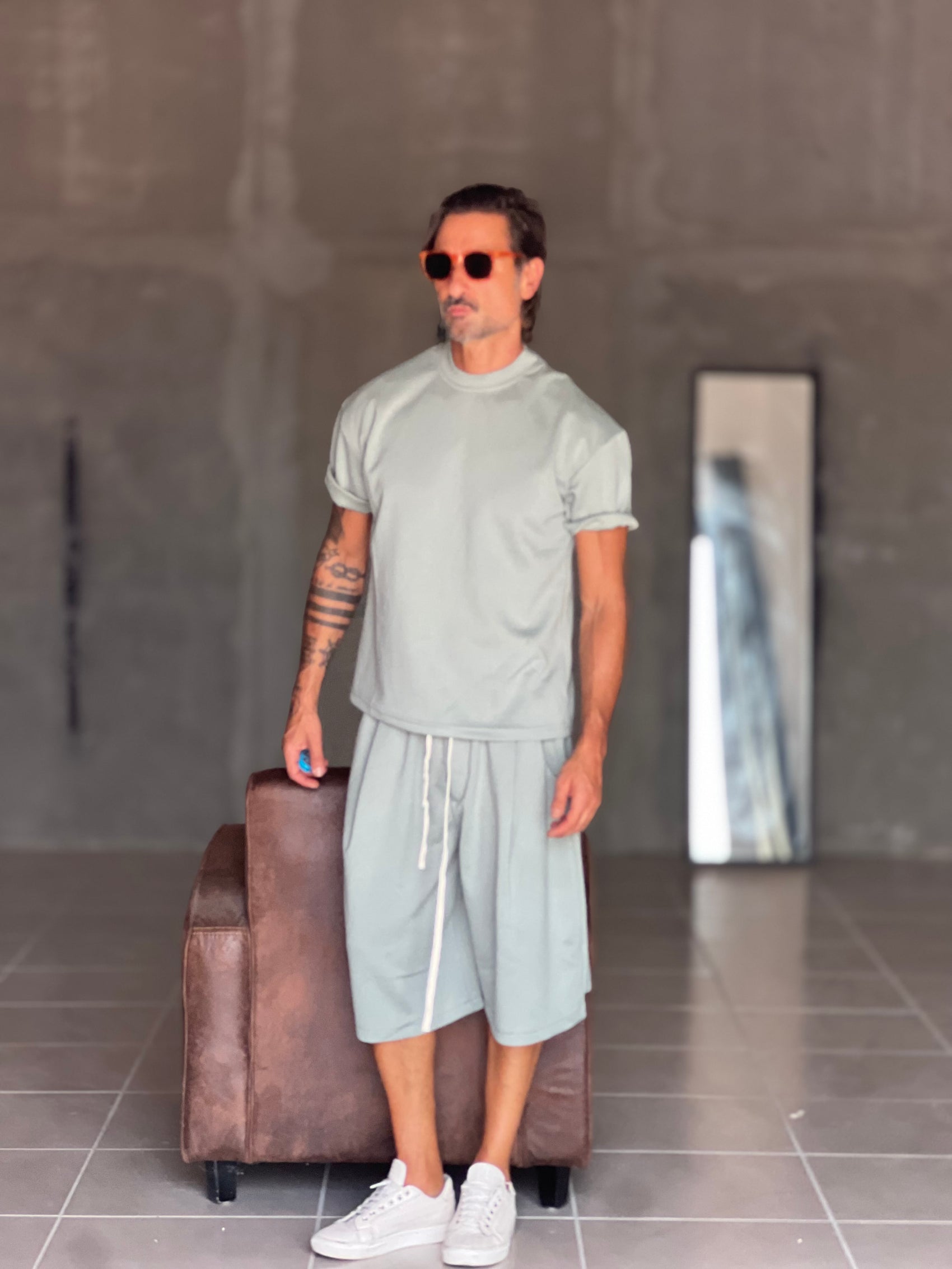 °COORDINATO  FELPA  VERDE MILITARE MAGLIA  E BERMUDA
