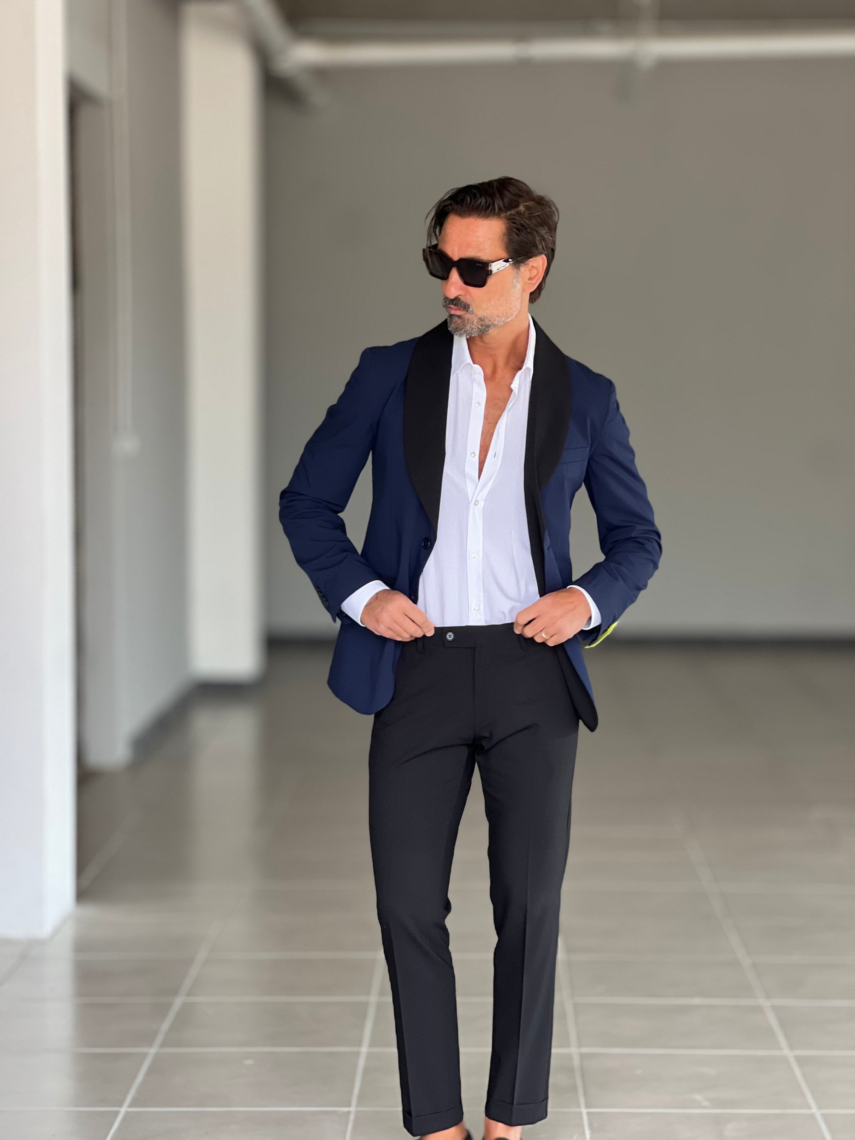 ABITO  SMOKING BLU REVER NERO PANTALONE NERO