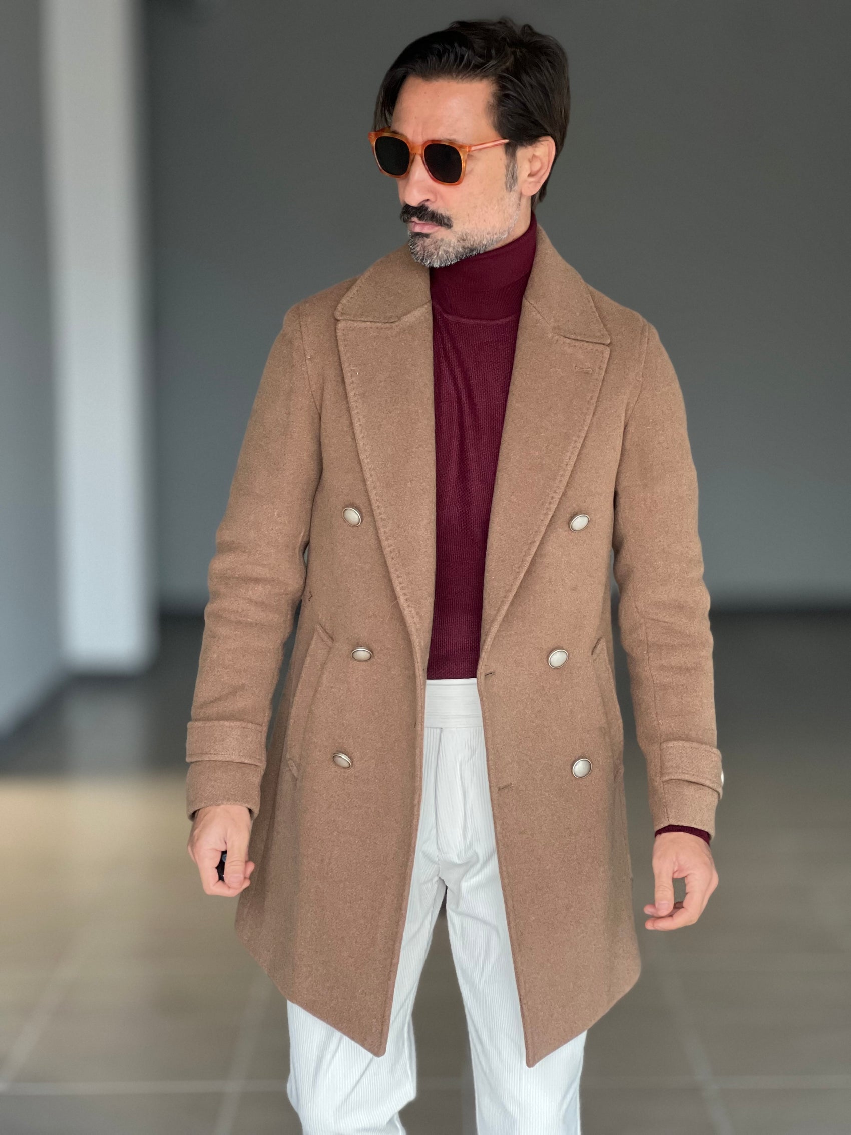 CAPPOTTO  CAMMELLO  DOPPIOPETTO  DOPPIATO LANA E MISTI BOTTONE METALLO