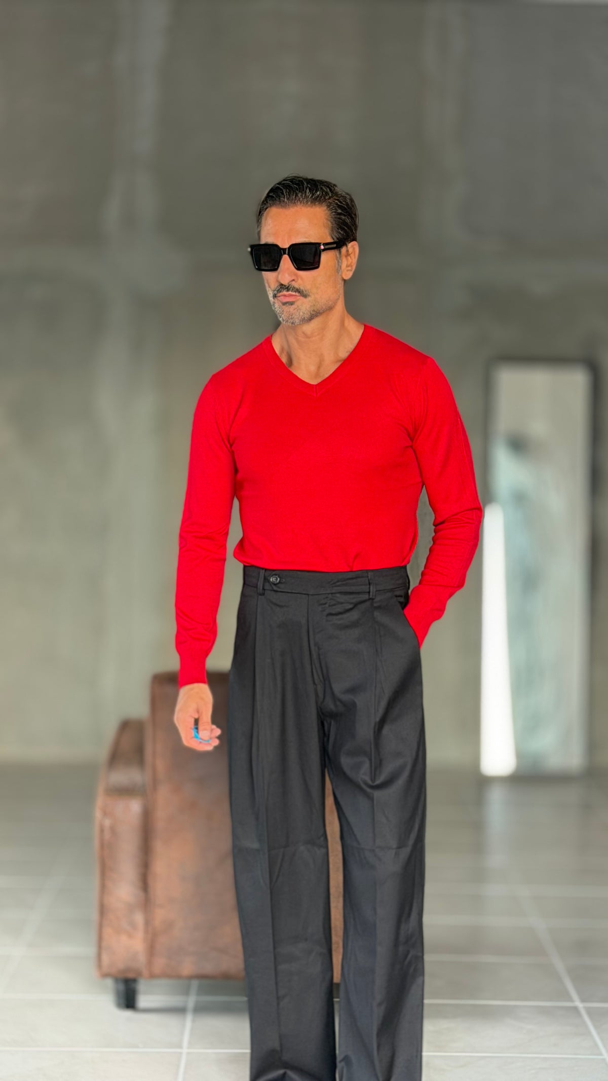 PANTALONE  NERO  PINCES VISCOSA  FONDO AMPIO  EFFETTO FLANELLA BATTUTA