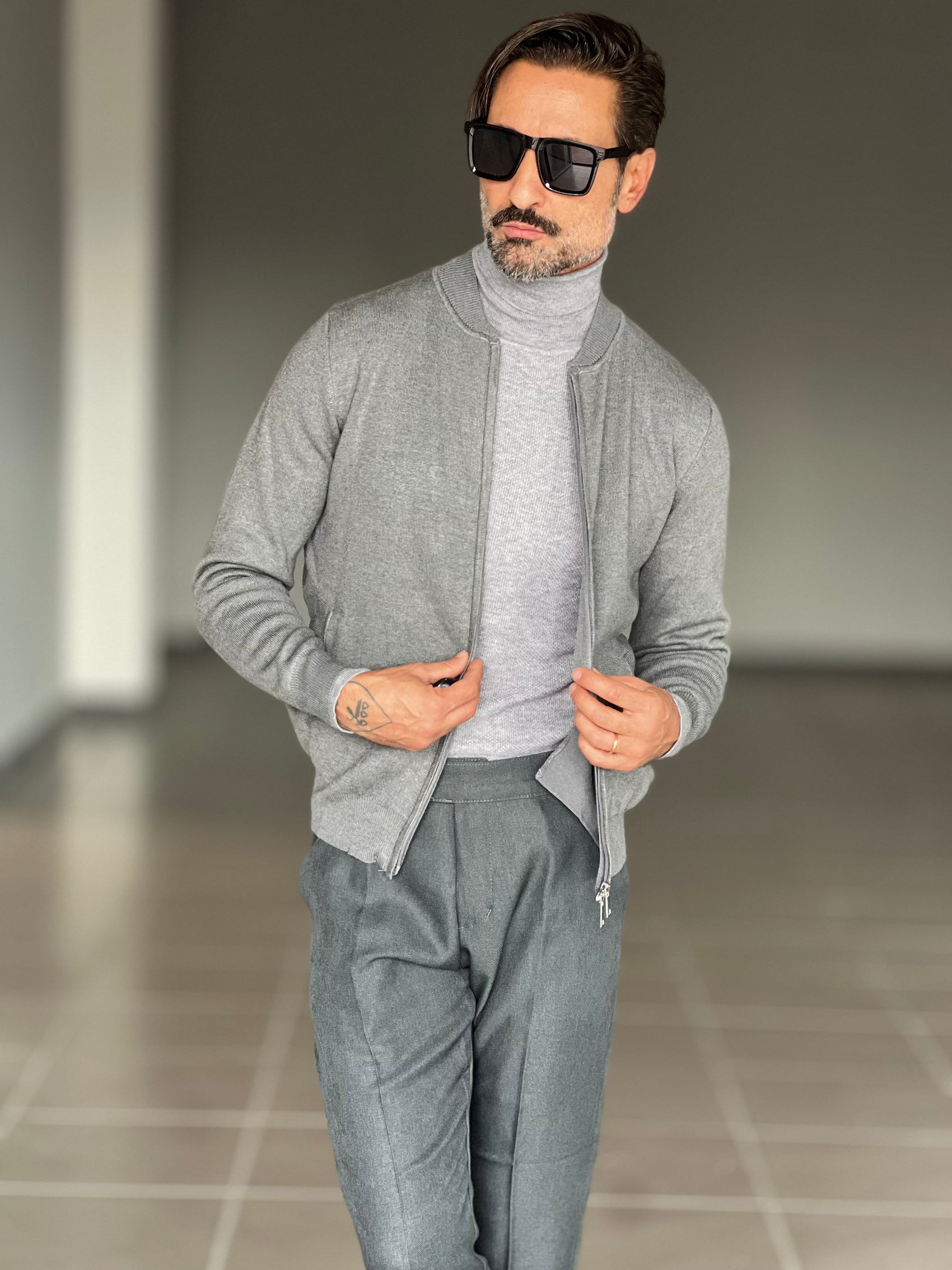 COLLO ALTO  GRIGIO RASATO NIDO D'APE