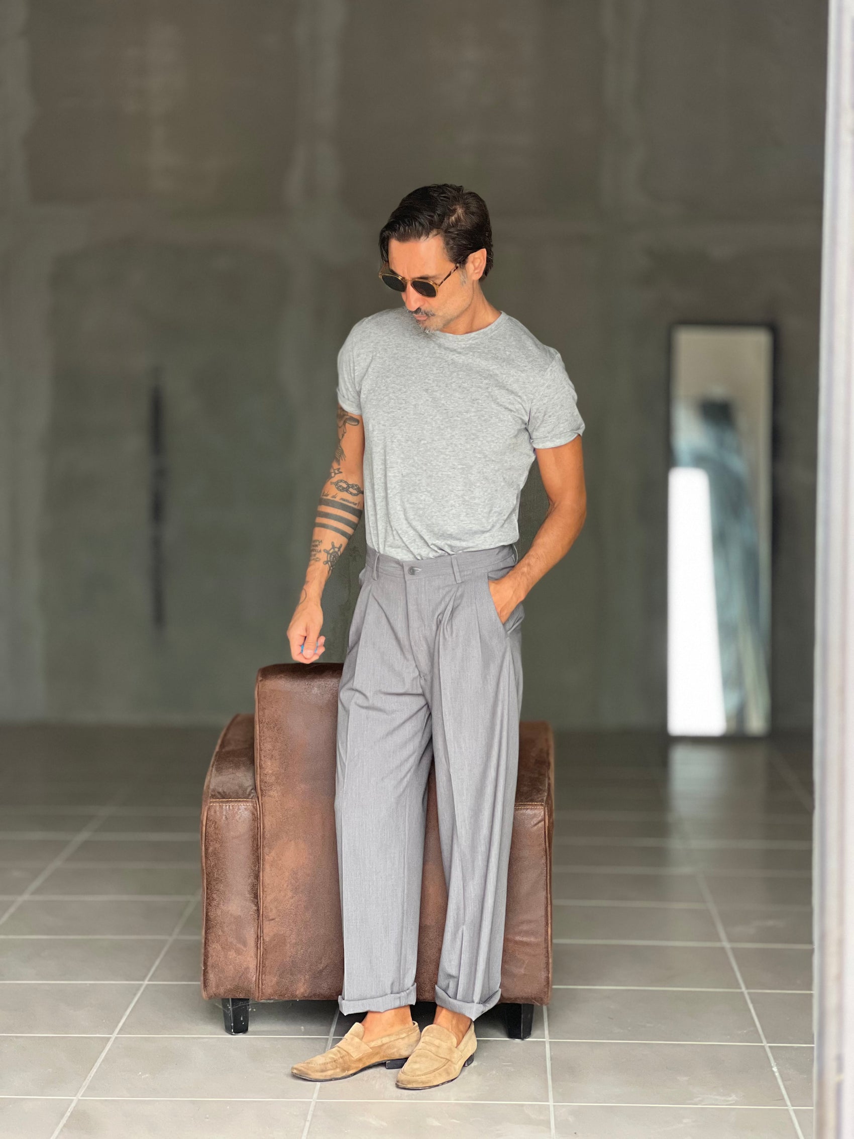 WHITE VISCOSE TROUSERS WITH REGULAR BOTTOM