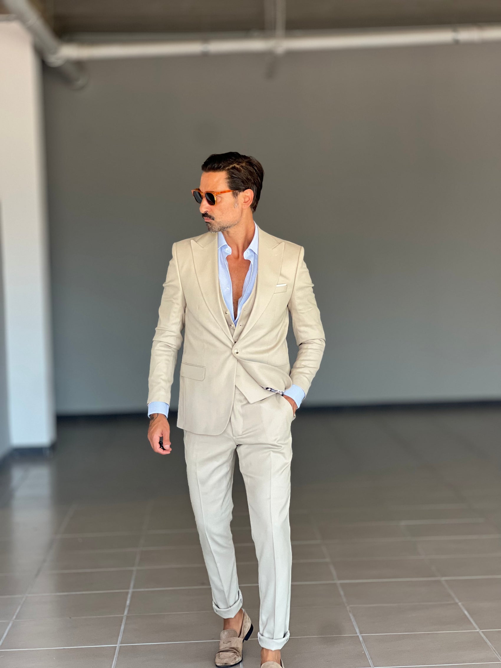 ABITO LANA E MISTI BEIGE 3 PEZZI GILET REVERSIBILE