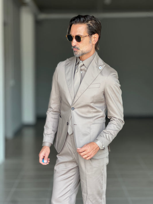ABITO +CAMICIA +CRAVATTA (STESSO TESSUTO IN COTONE)