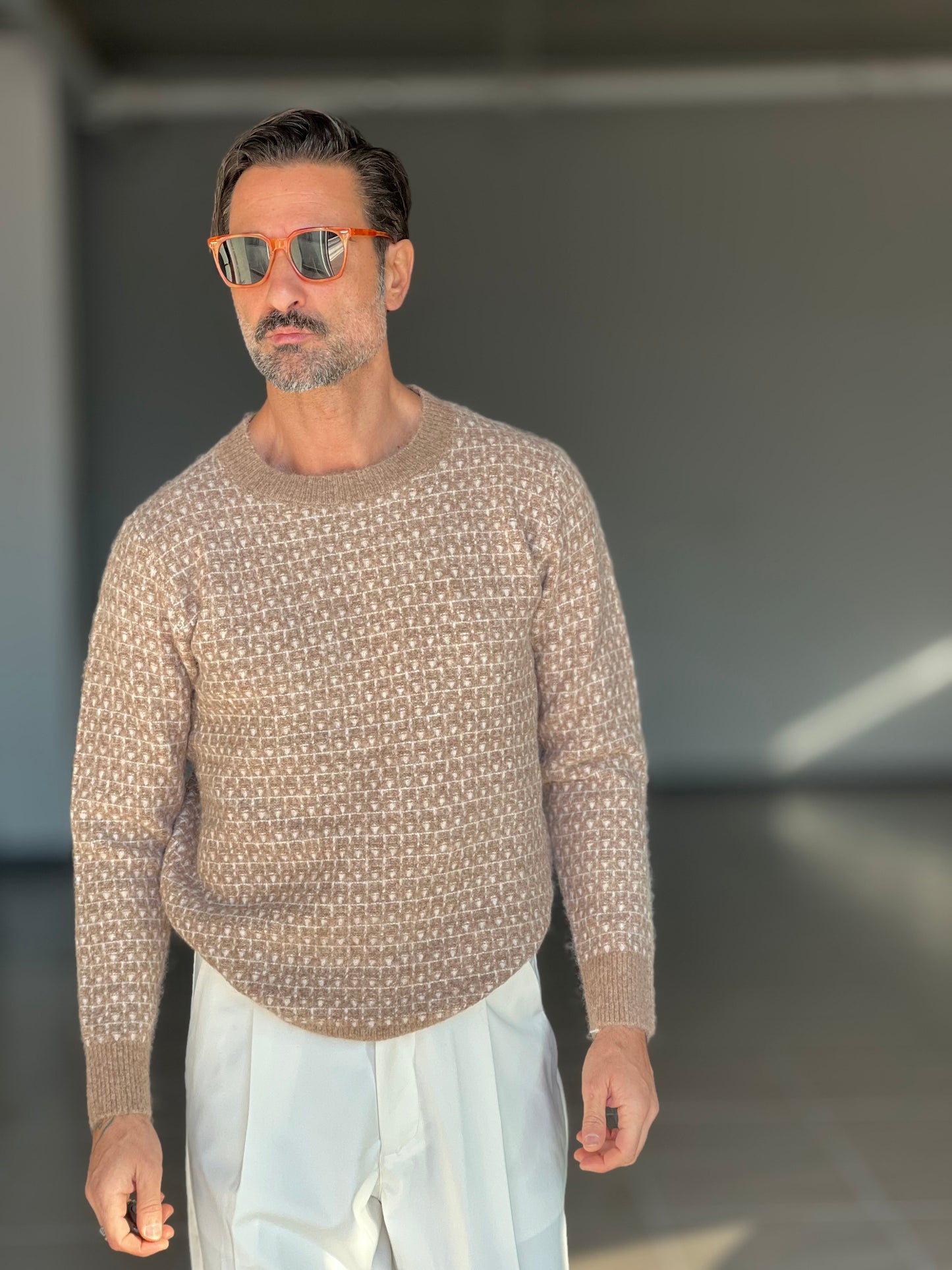 MAGLIA GIRO CAMMELLO  MICROFANTASIA MISTO LANA