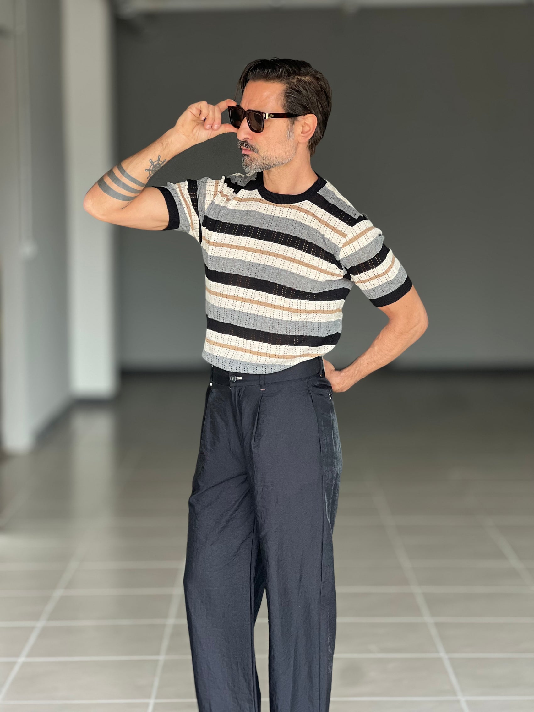 WHITE VISCOSE TROUSERS WITH REGULAR BOTTOM