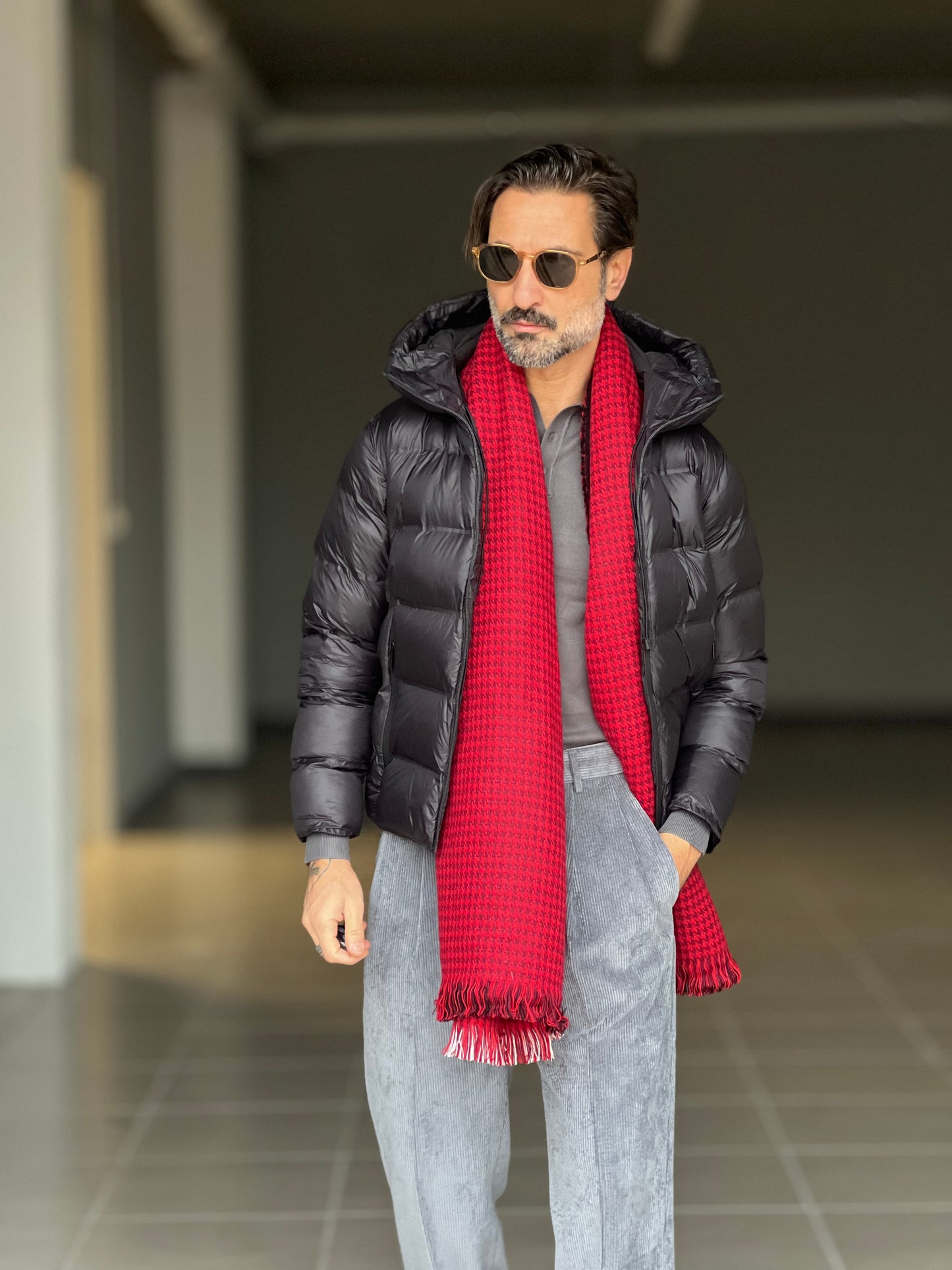 PIUMINO NERO TECNCO COLLO SCIARPA  CAPPUCCIO TELAMIRA