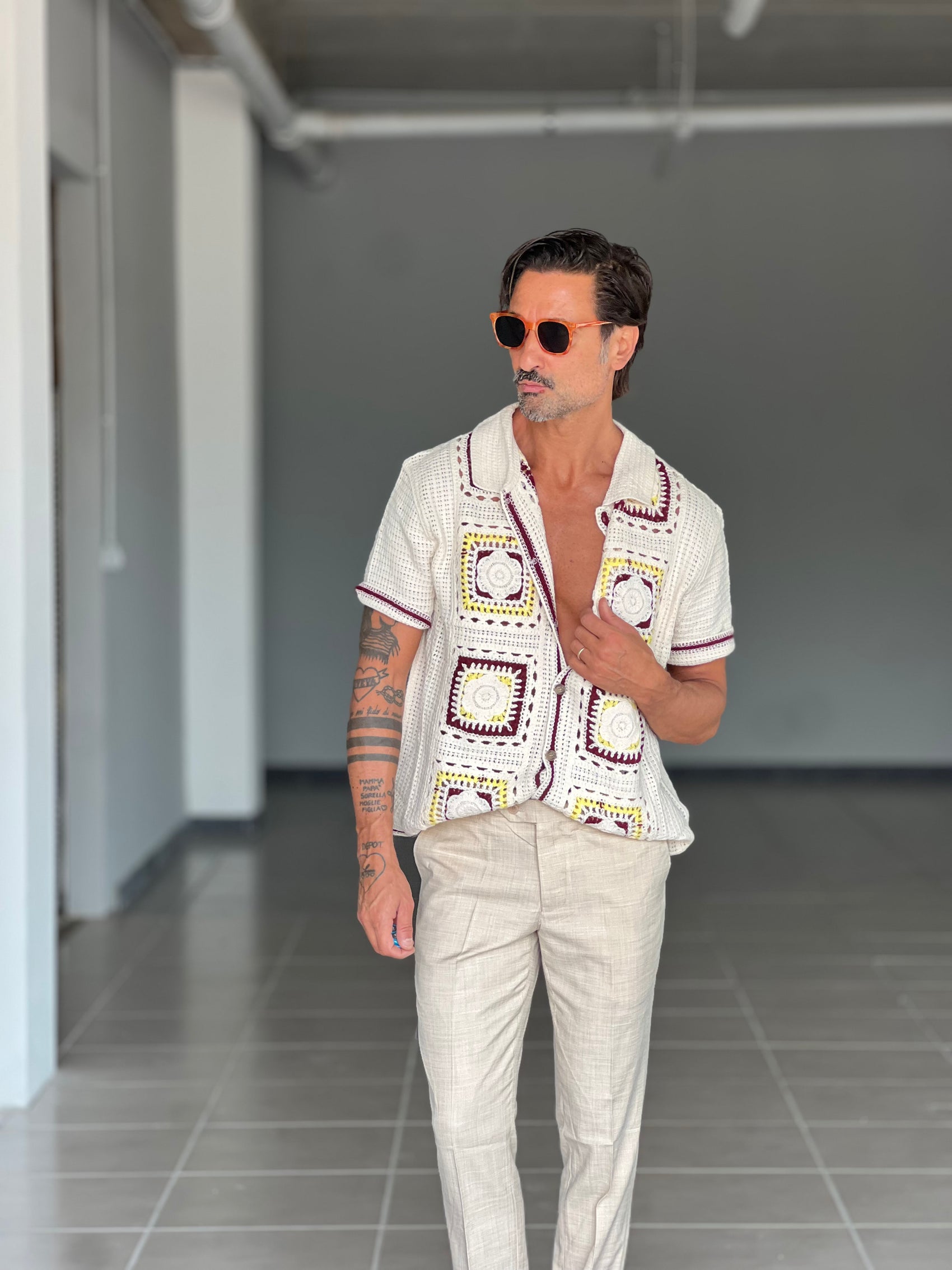 WHITE VISCOSE TROUSERS WITH REGULAR BOTTOM