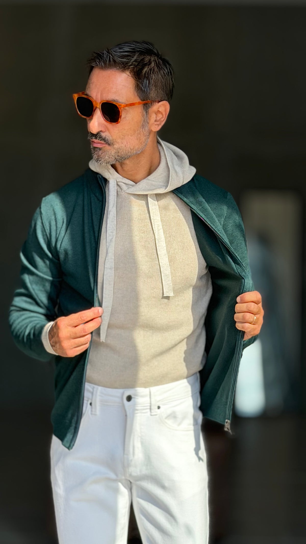 WHITE VISCOSE TROUSERS WITH REGULAR BOTTOM