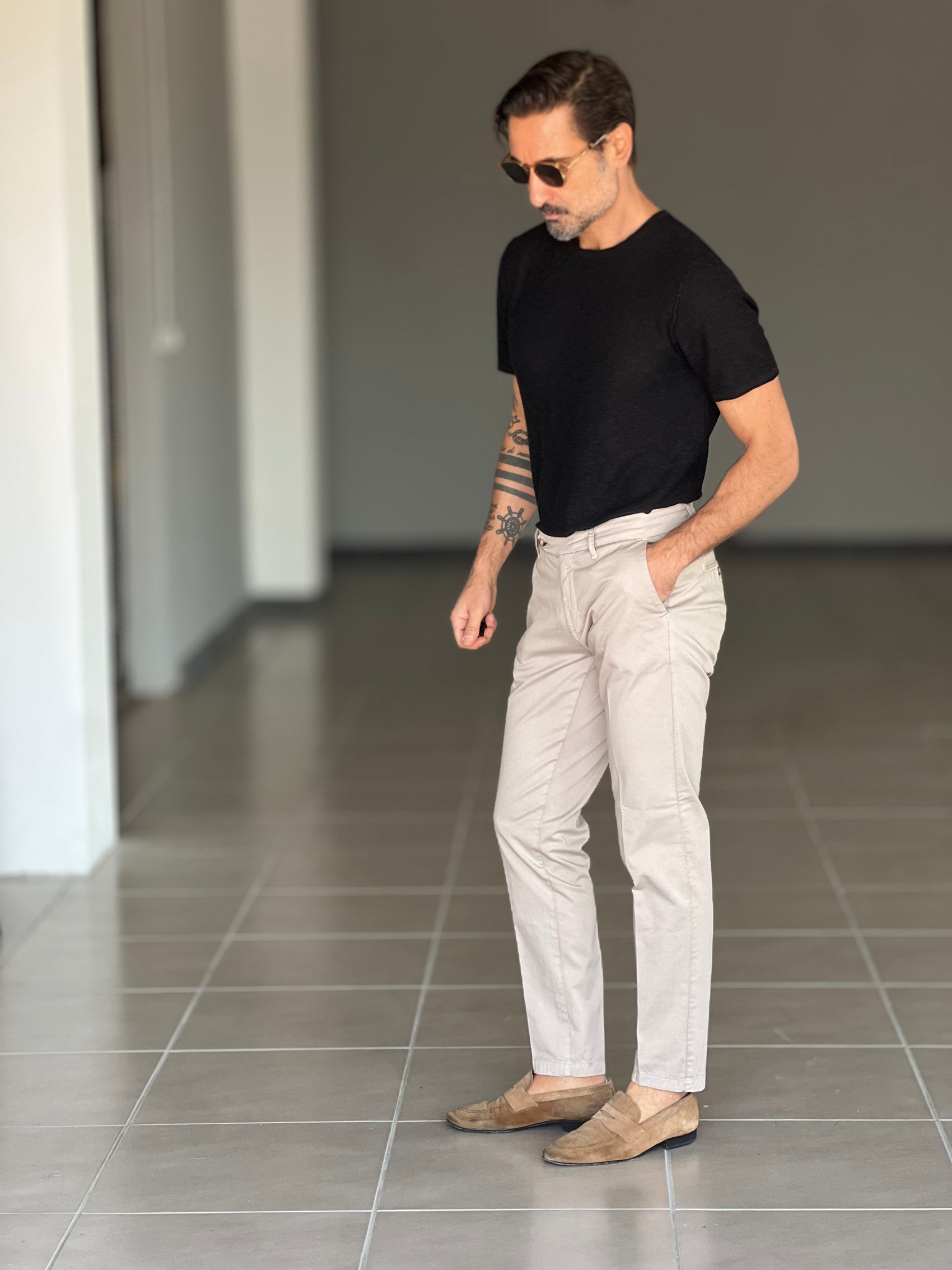 BLACK CHAIN ​​VISCOSE TROUSERS