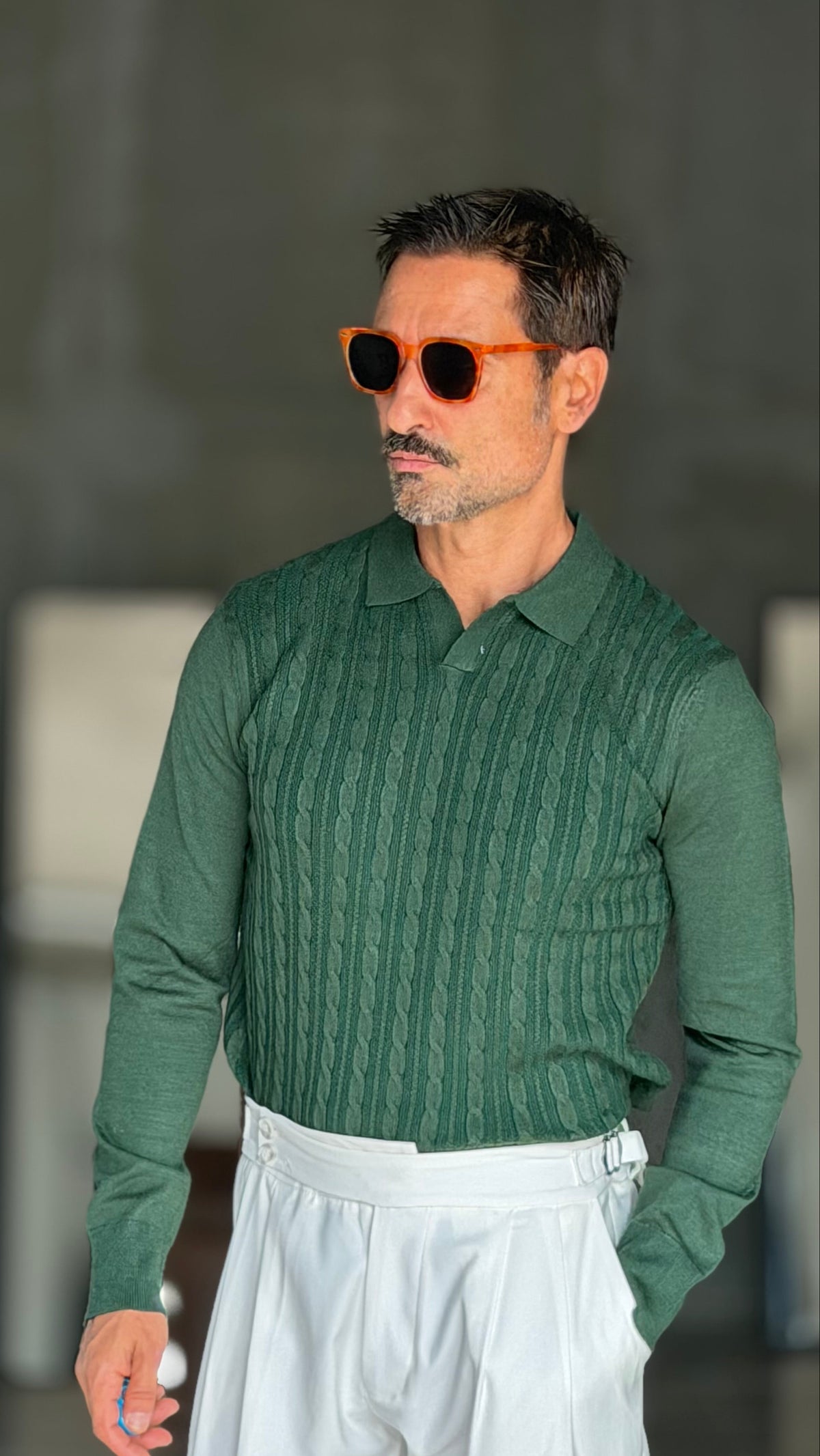 WHITE VISCOSE TROUSERS WITH REGULAR BOTTOM