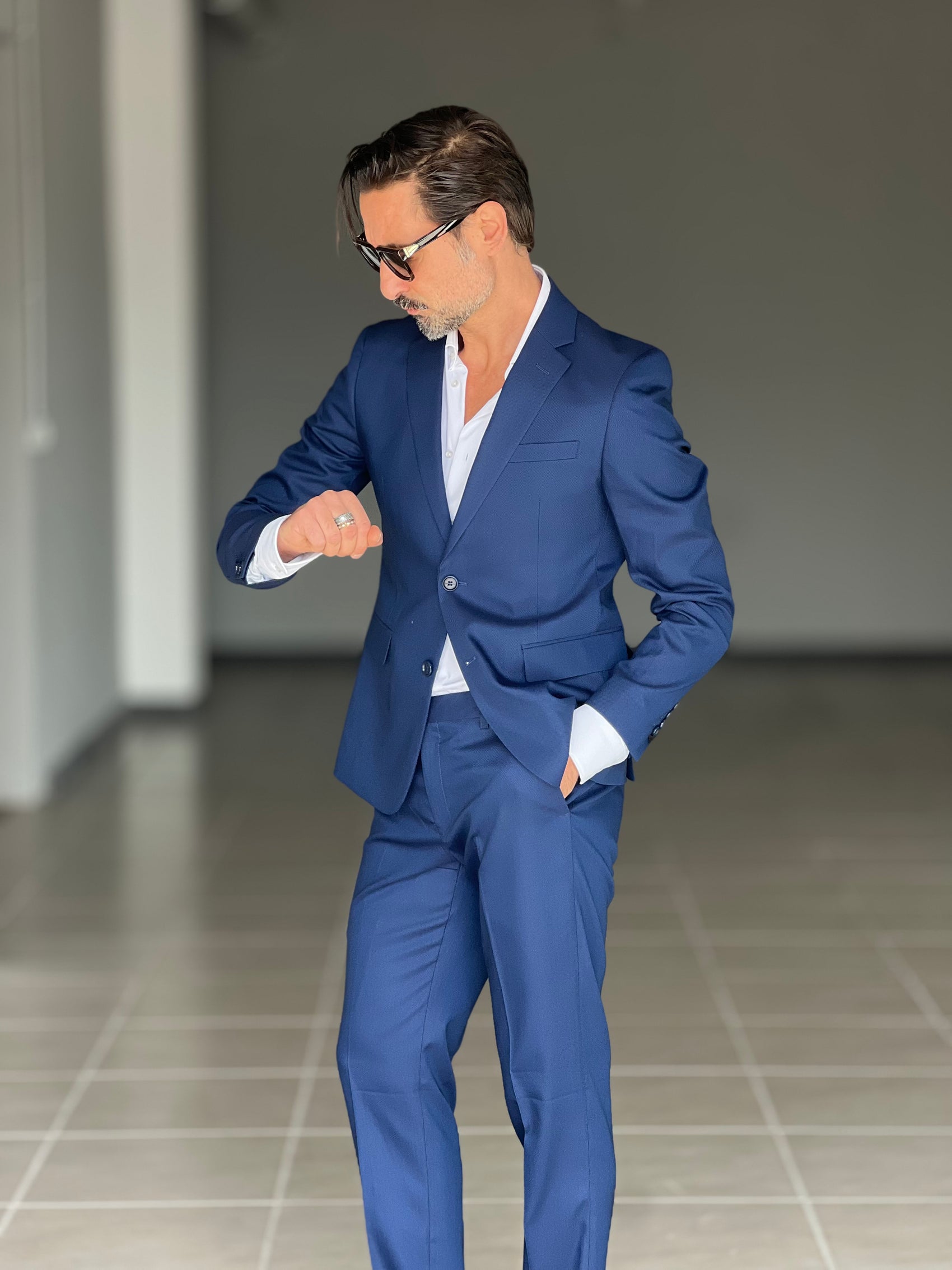 ABITO BLU MONOPETTO VISCOSA TESSUTO OPERATO