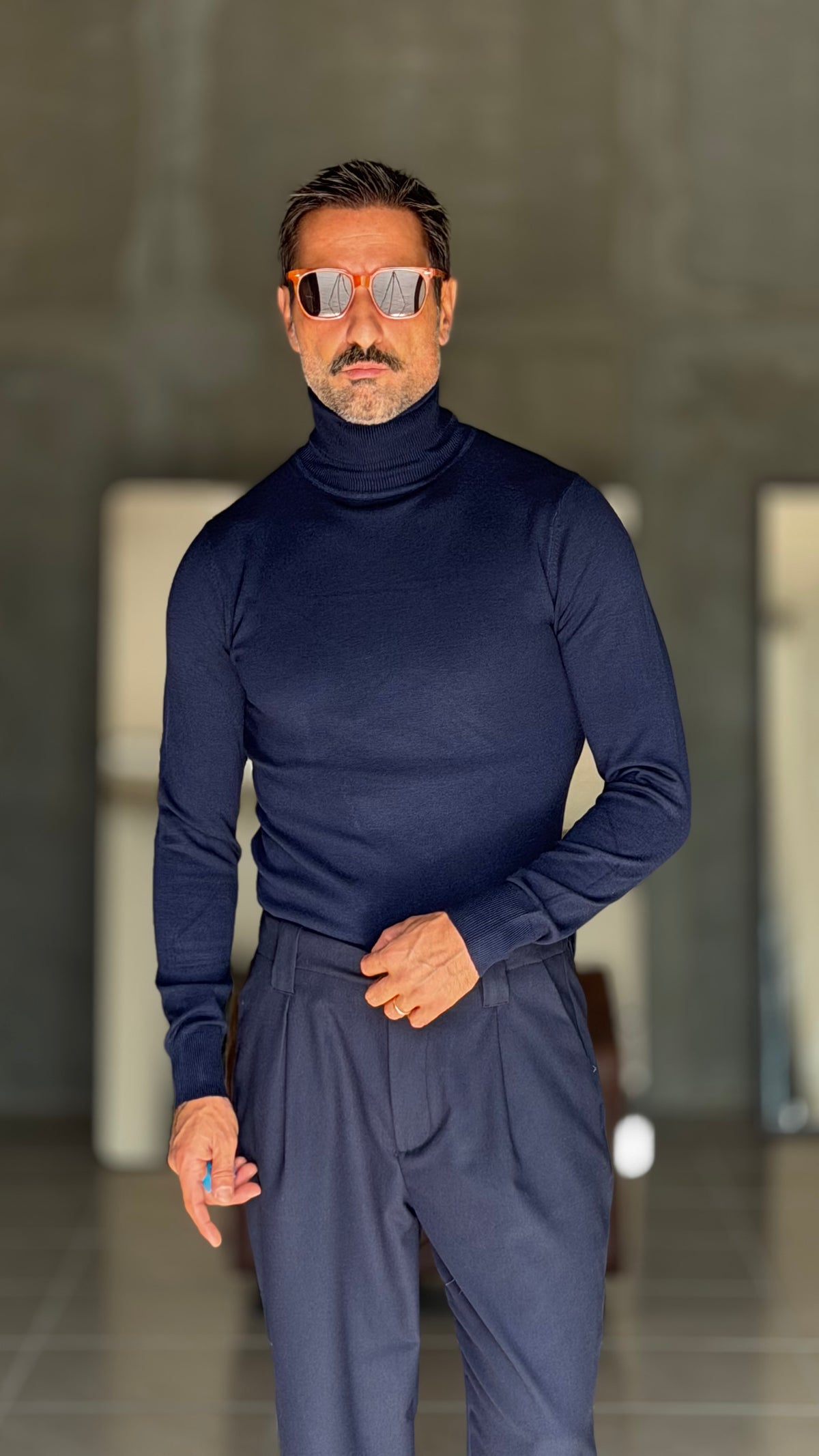 WHITE VISCOSE TROUSERS WITH REGULAR BOTTOM