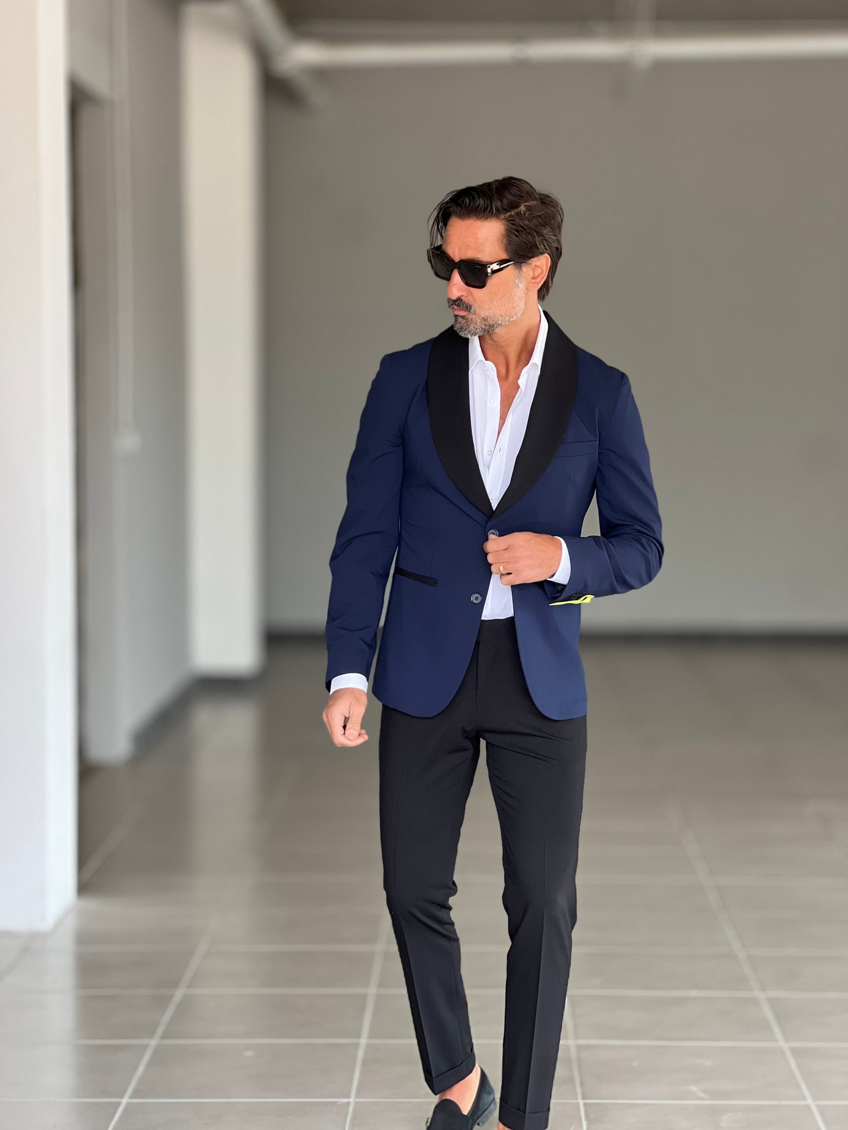 ABITO  SMOKING BLU REVER NERO PANTALONE NERO