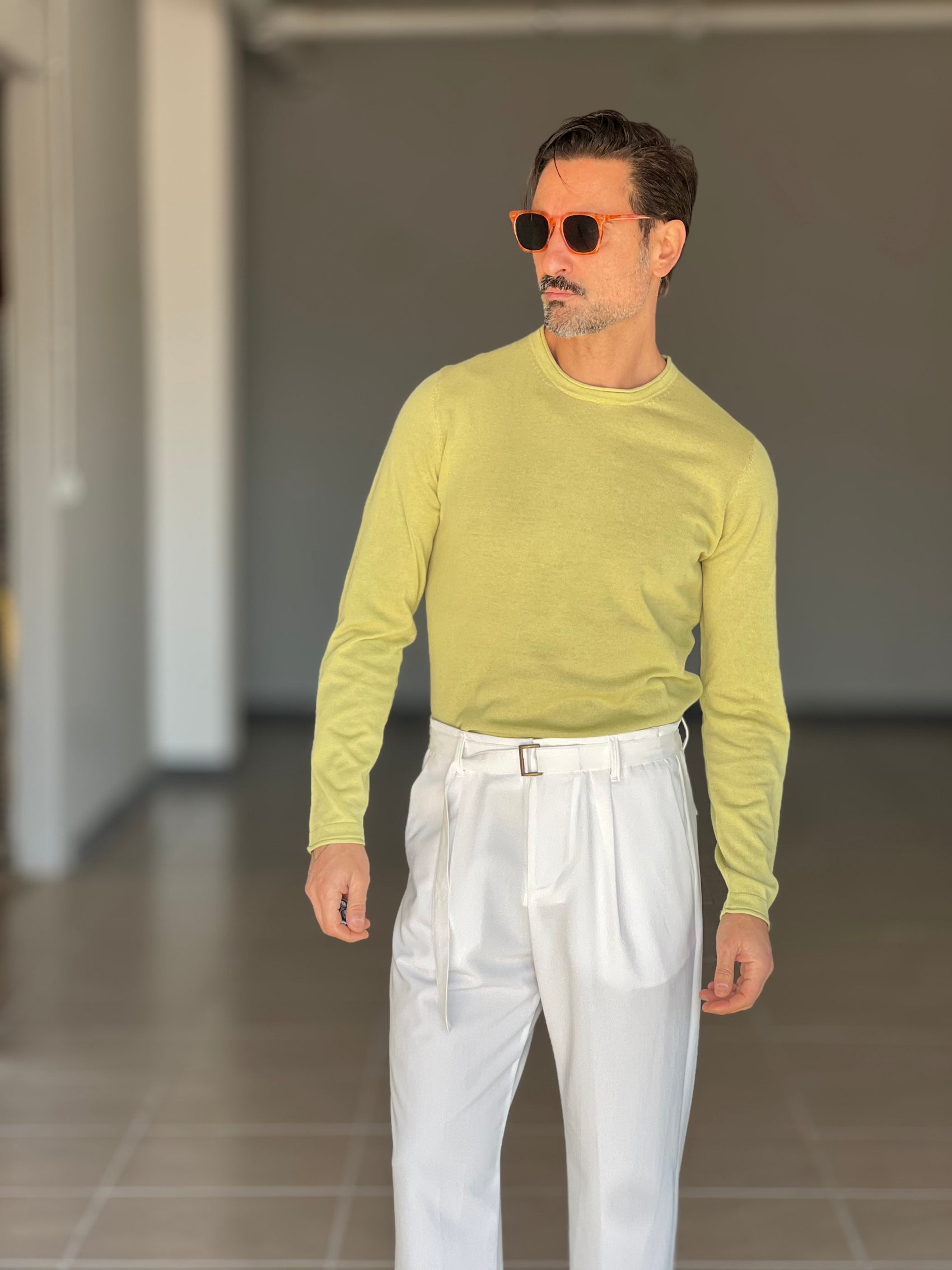 WHITE VISCOSE TROUSERS WITH REGULAR BOTTOM