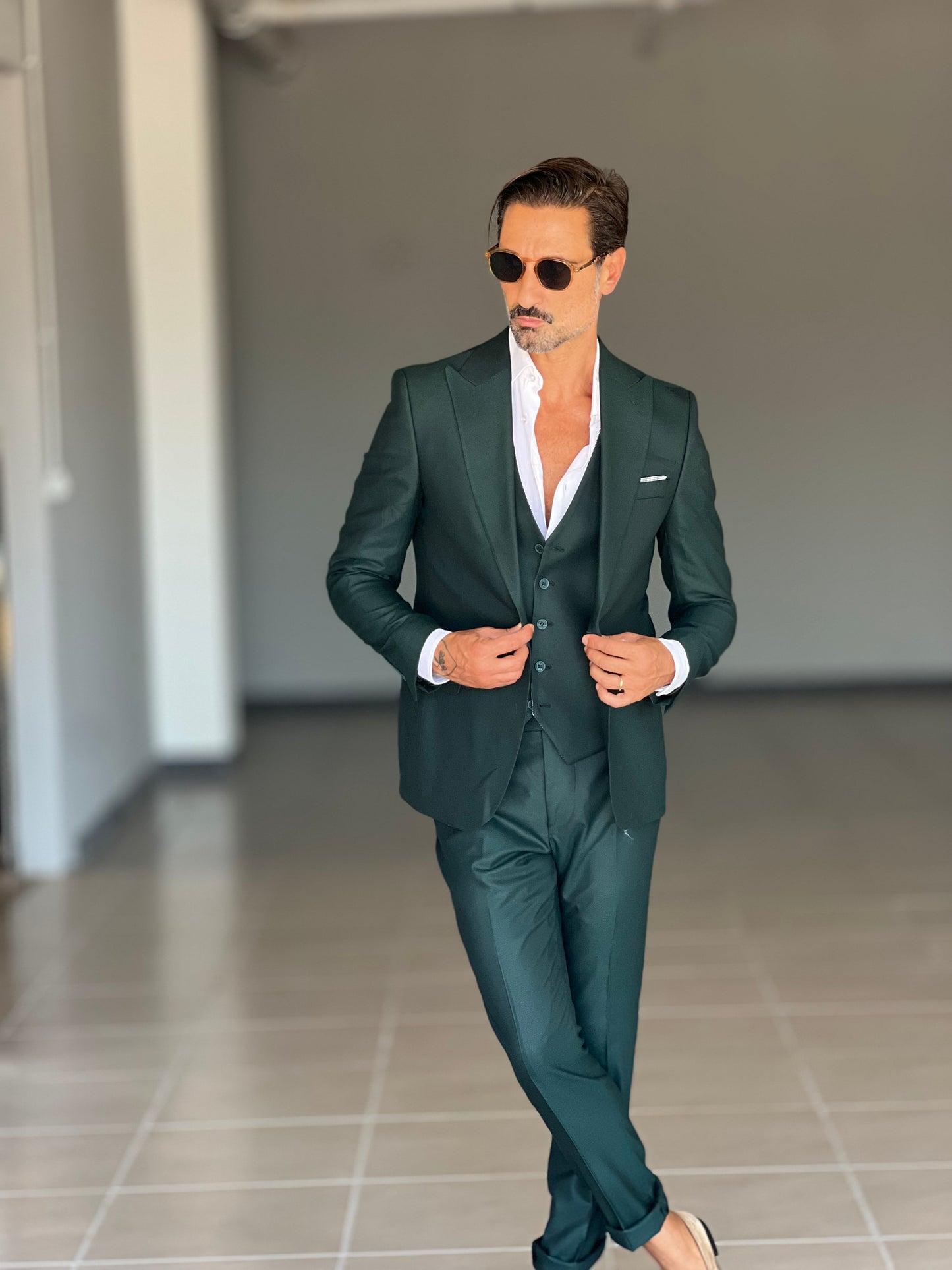 ABITO LANA E MISTI VERDE 3 PEZZI GILET REVERSIBILE