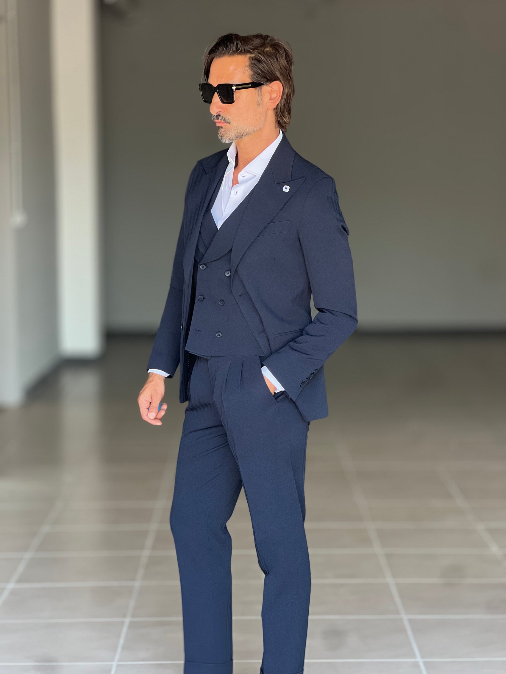 ABITO BLU  MONOPETTO  3 PEZZI  TRAMATO GILET PETRO'