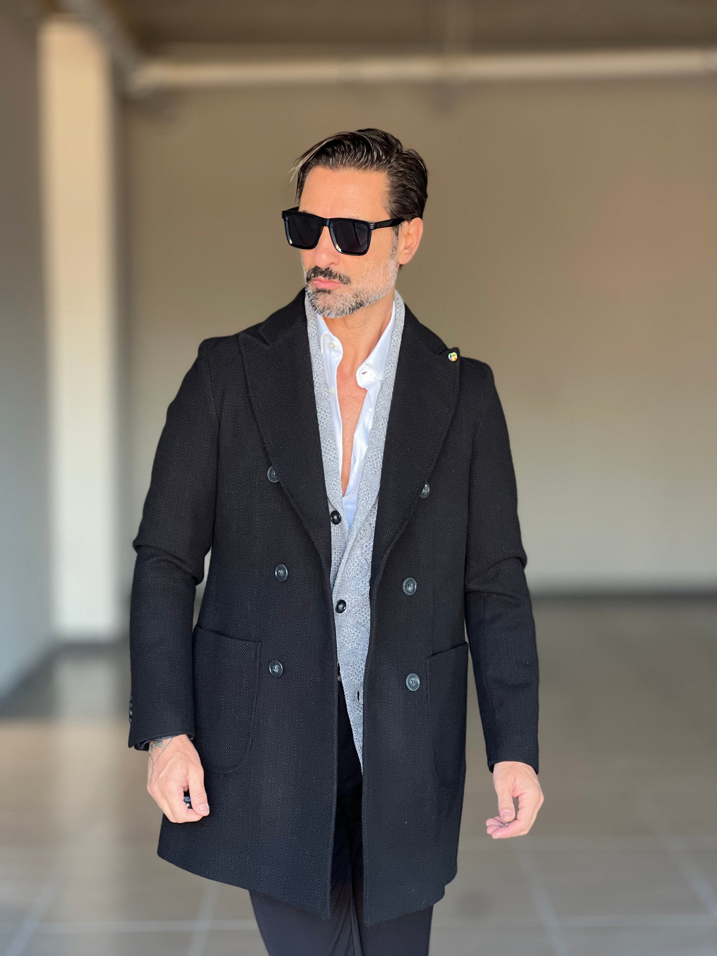 CAPPOTTO  NERO DOPPIOPETTO LAVORAZIONE DIAGONALE