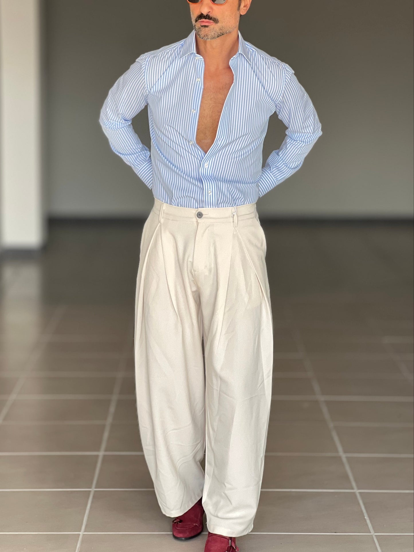 BLACK CHAIN ​​VISCOSE TROUSERS