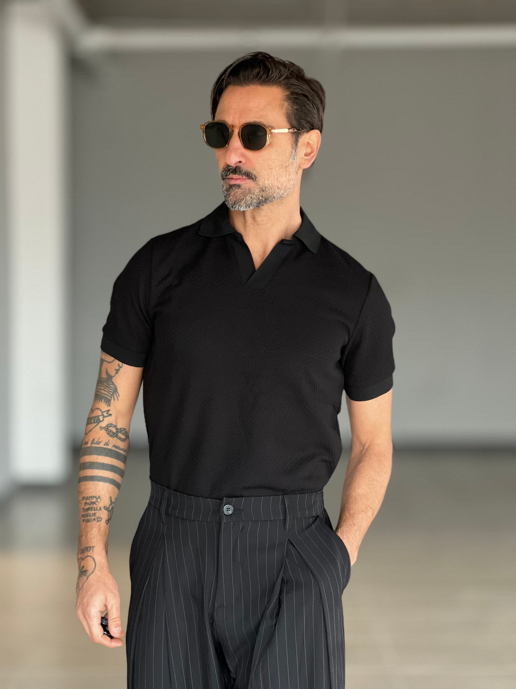 POLO NERA  LAVORAZIONE DIAGONALE  COLLO AMERICANO