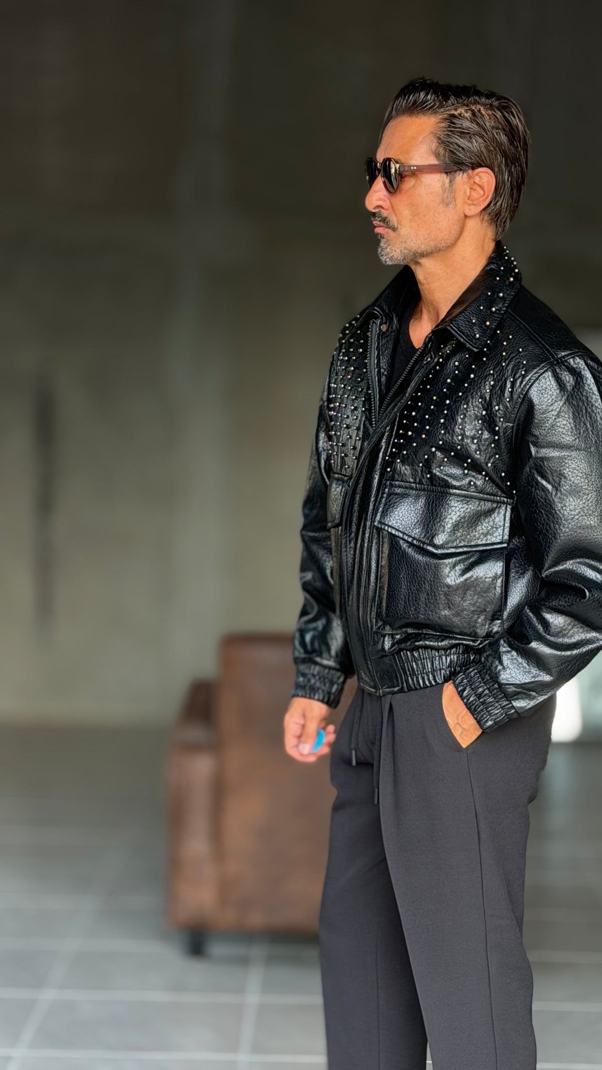 GIUBBINO NERO ECOPELLE   APPLICAZIONI CROP