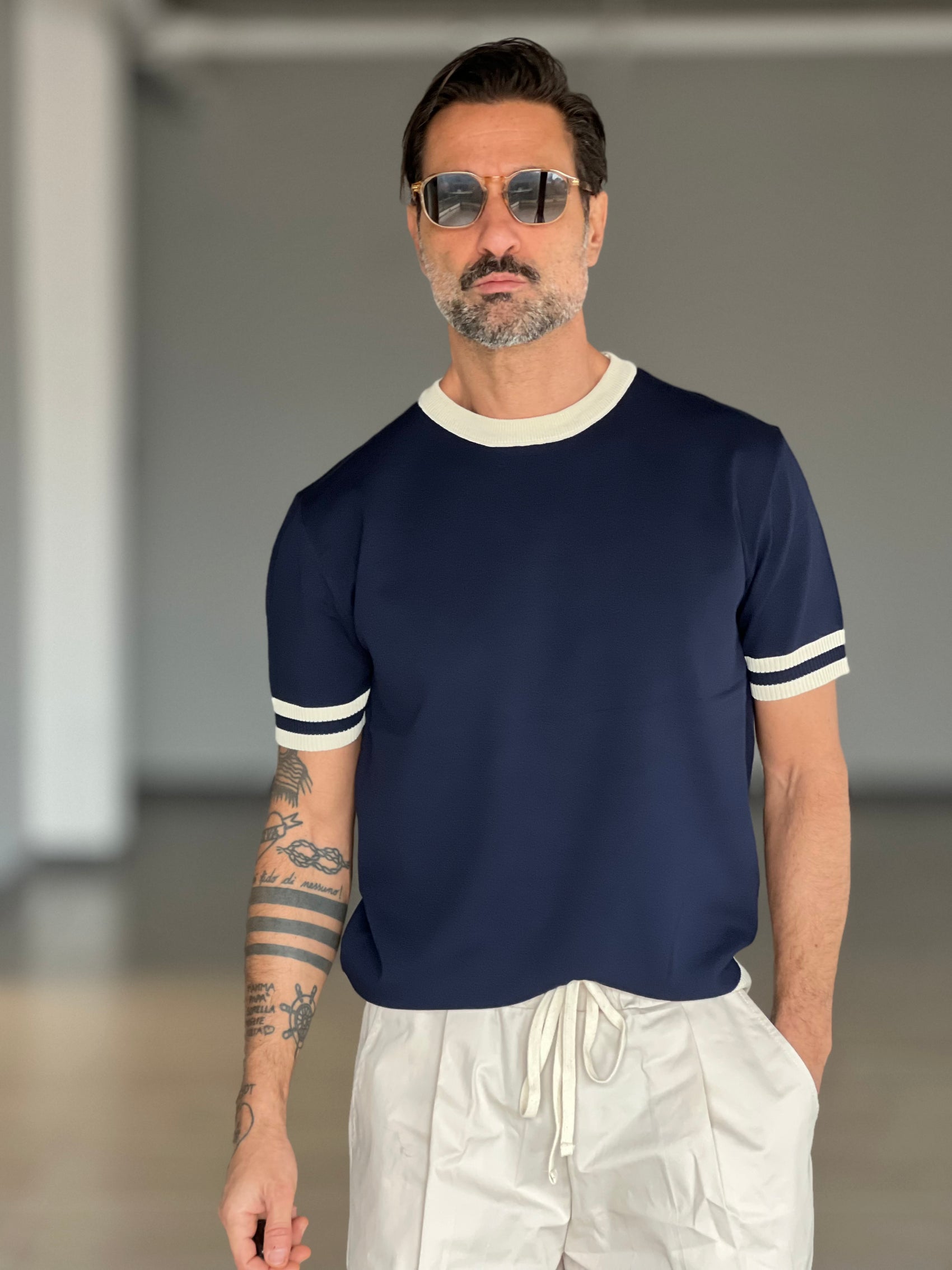 MAGLIA  GIRO BLU  FILO COTONE INSERTI BIANCHI