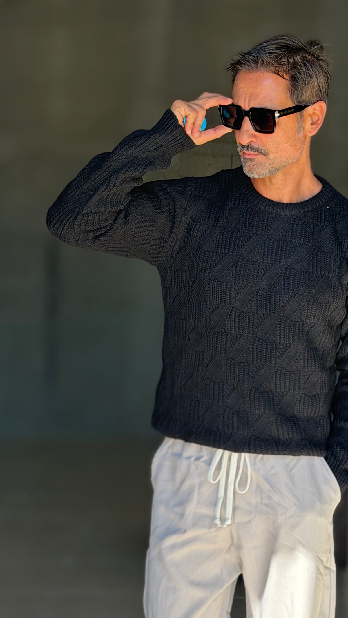 WHITE VISCOSE TROUSERS WITH REGULAR BOTTOM