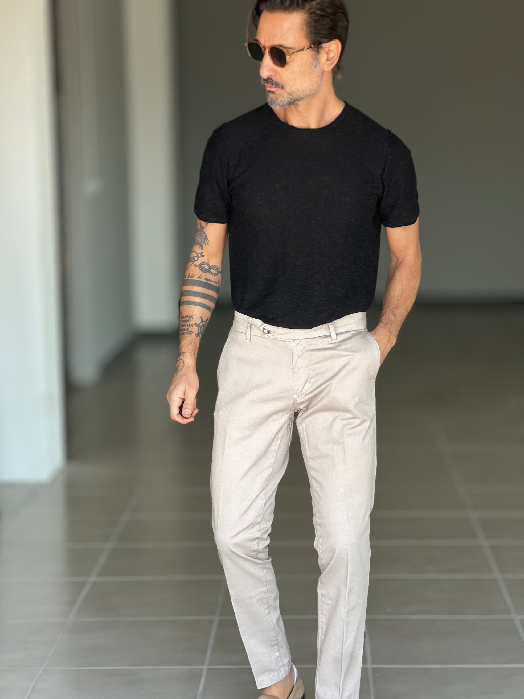 BLACK CHAIN ​​VISCOSE TROUSERS