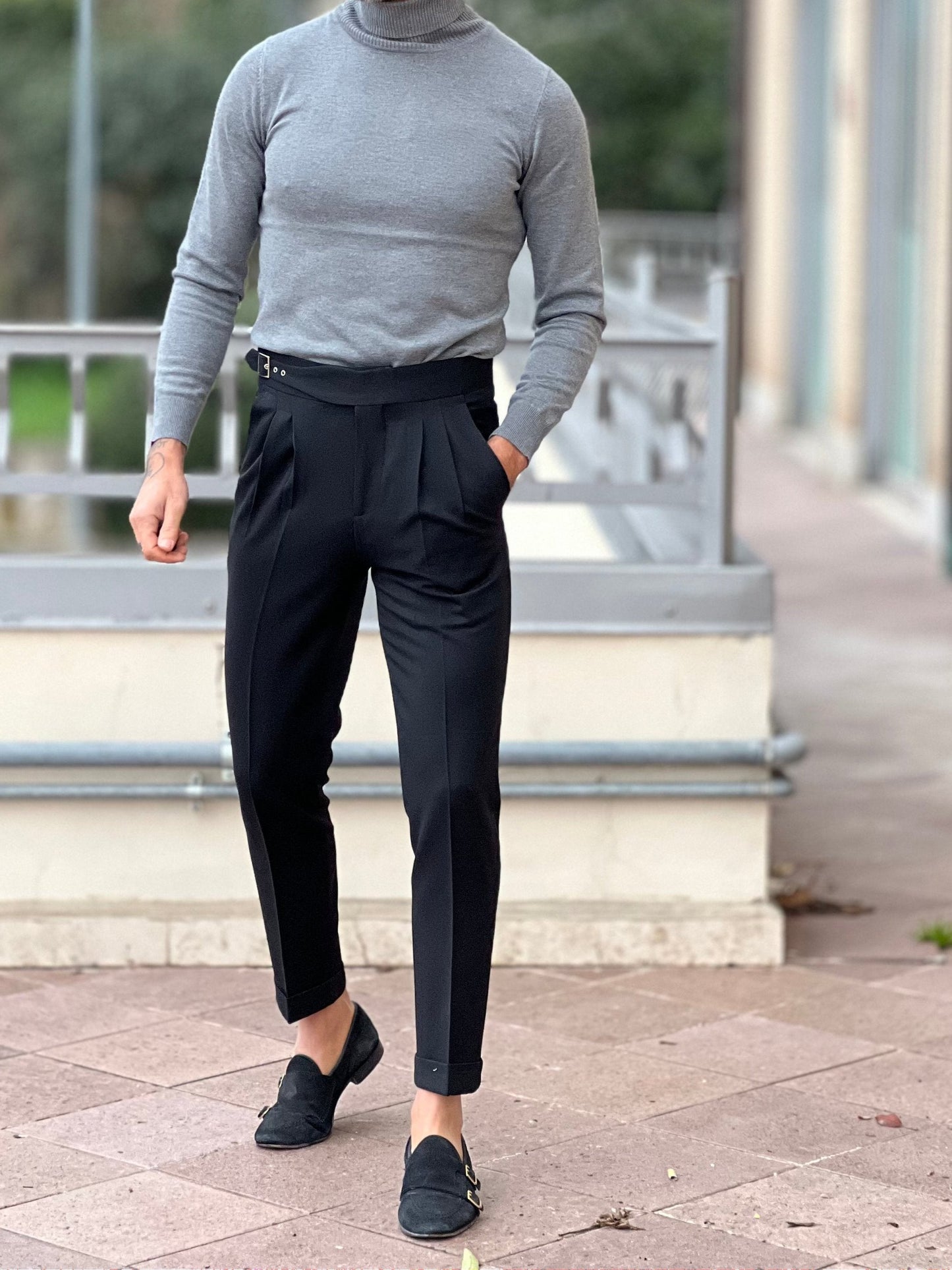 PANTALONE VITA ALTA NERO ALLACCIATURA DESTRA