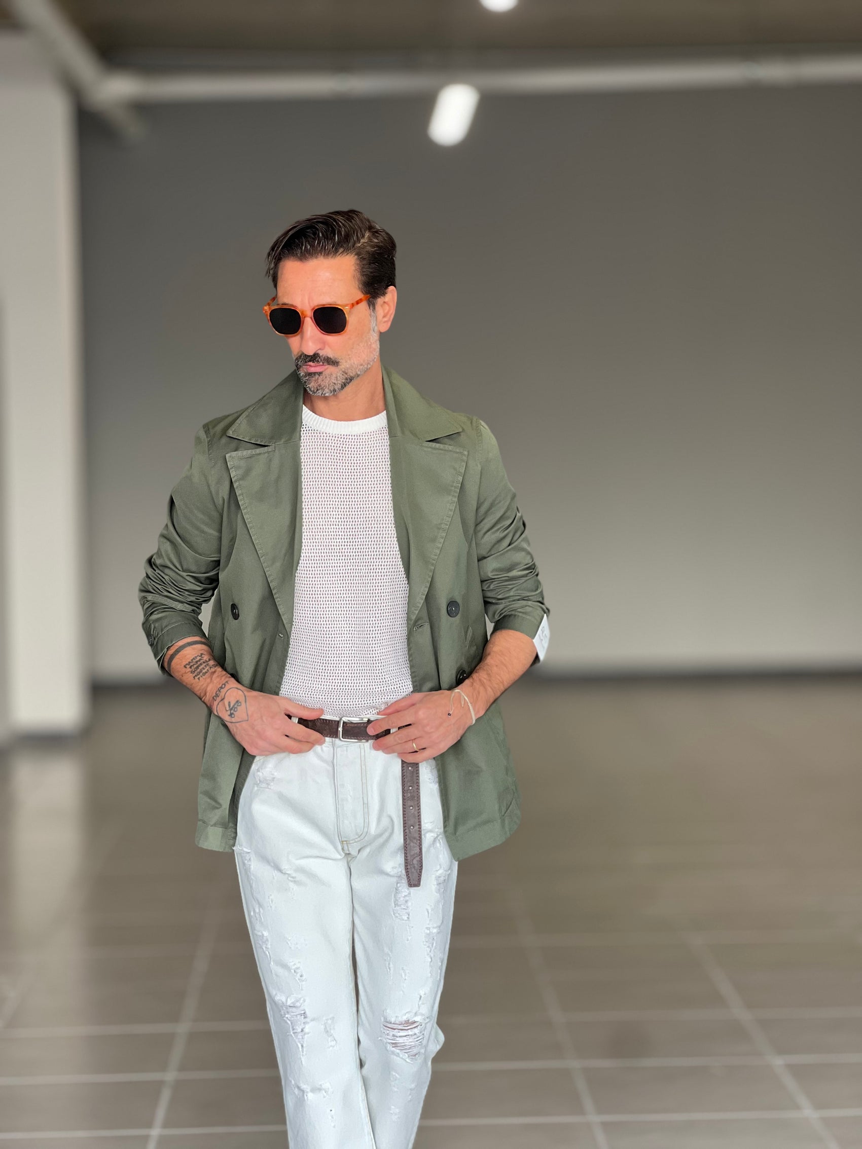 TRENCH CORTO VERDE ALTATENSIONE