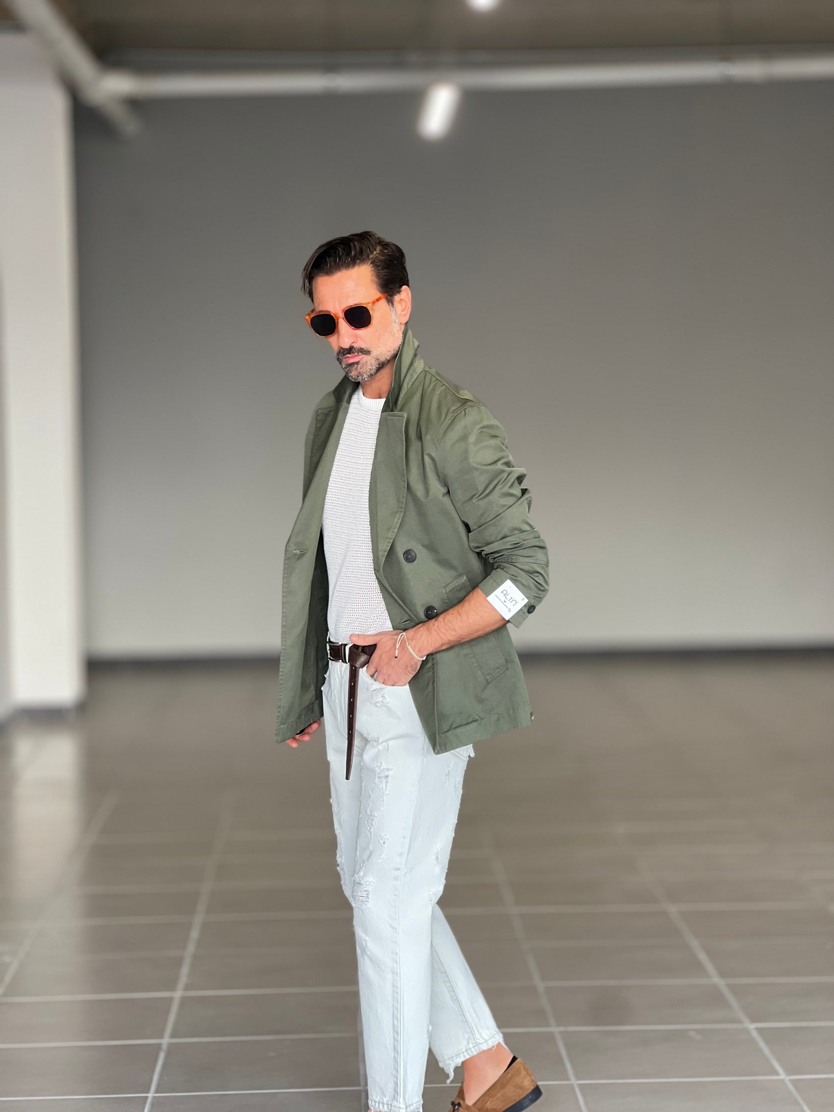 TRENCH CORTO VERDE ALTATENSIONE