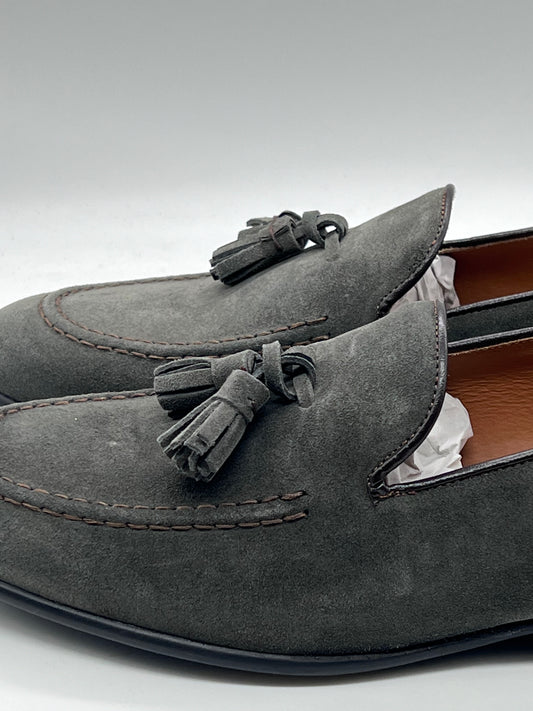 GRAY SUEDE MOCCASIN WITH TASSELS