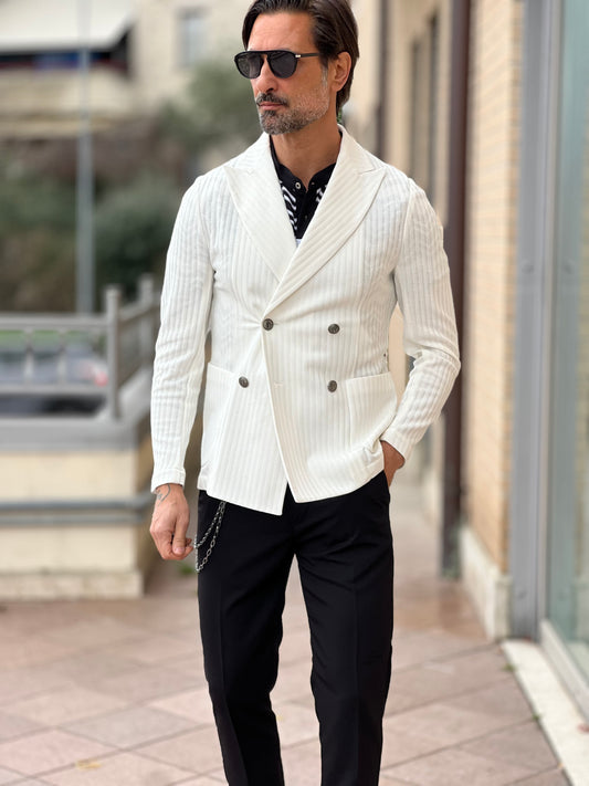 DOUBLE-BREASTED CREAM SWEATER JACKET WITH METAL BUTTON