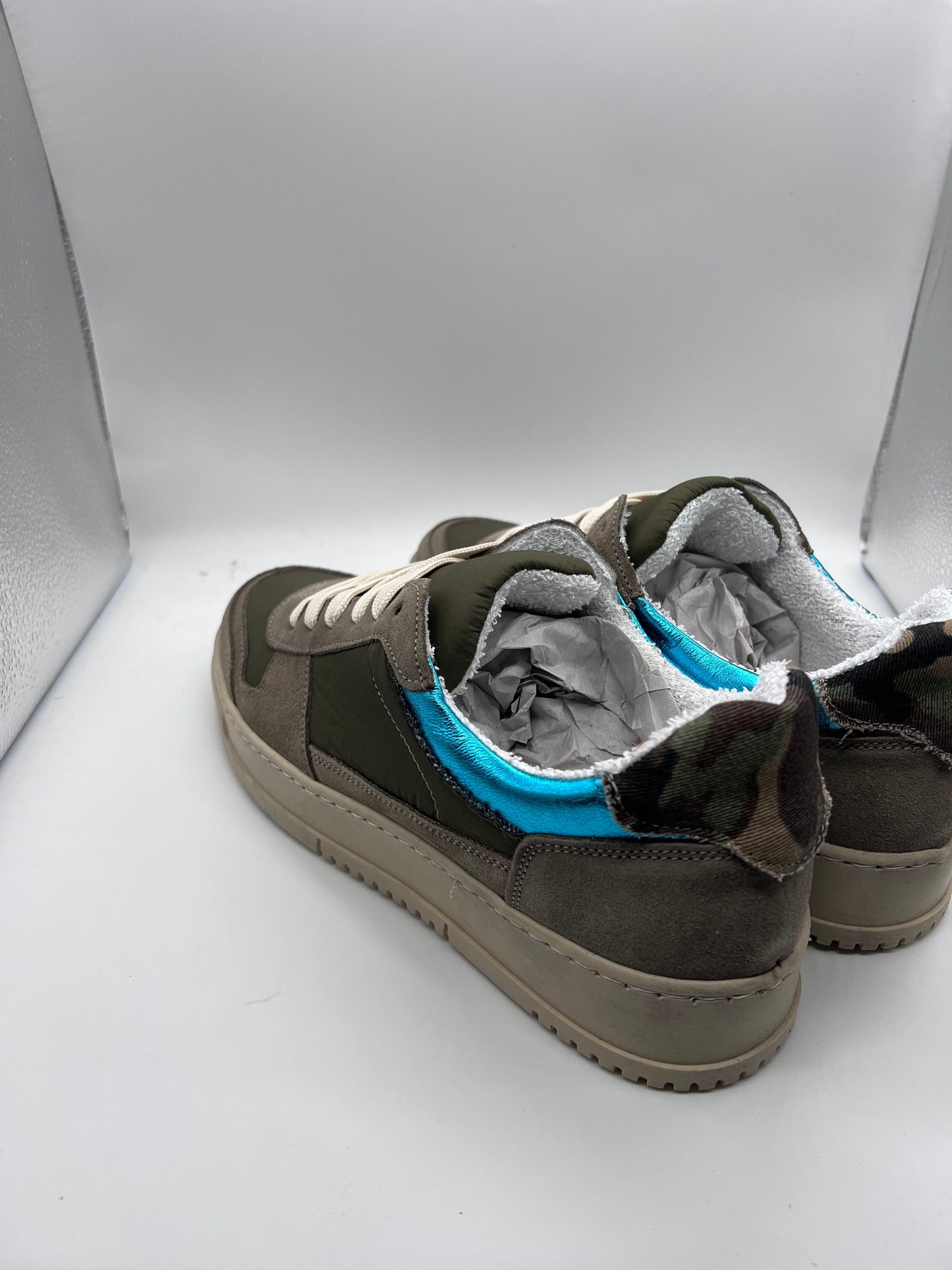 GREEN SUEDE AND NYLON SNEAKER WITH CAMOUFLAGE CAP