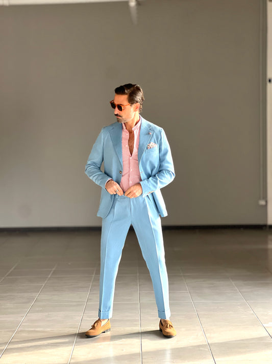 SINGLE-BREASTED SUIT WITH LIGHT DENIM DESIGN