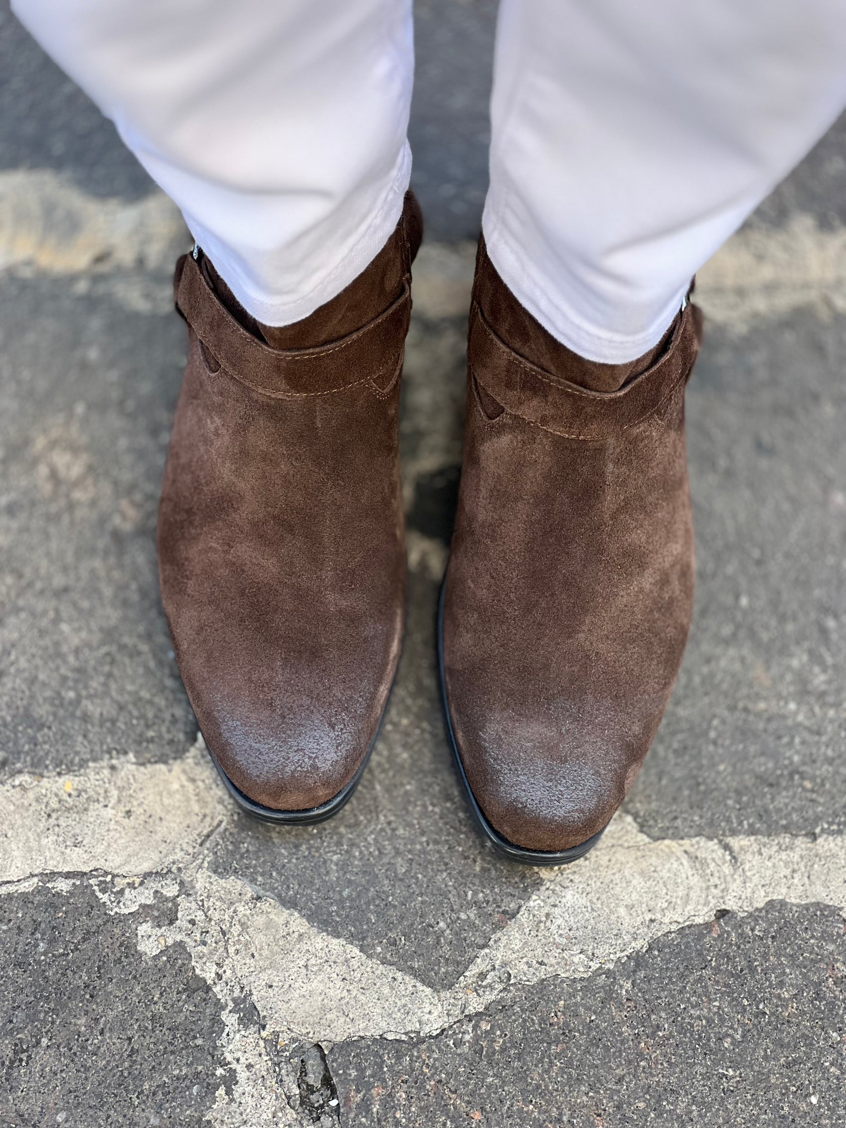 BRUSHED BROWN SUEDE BOOT