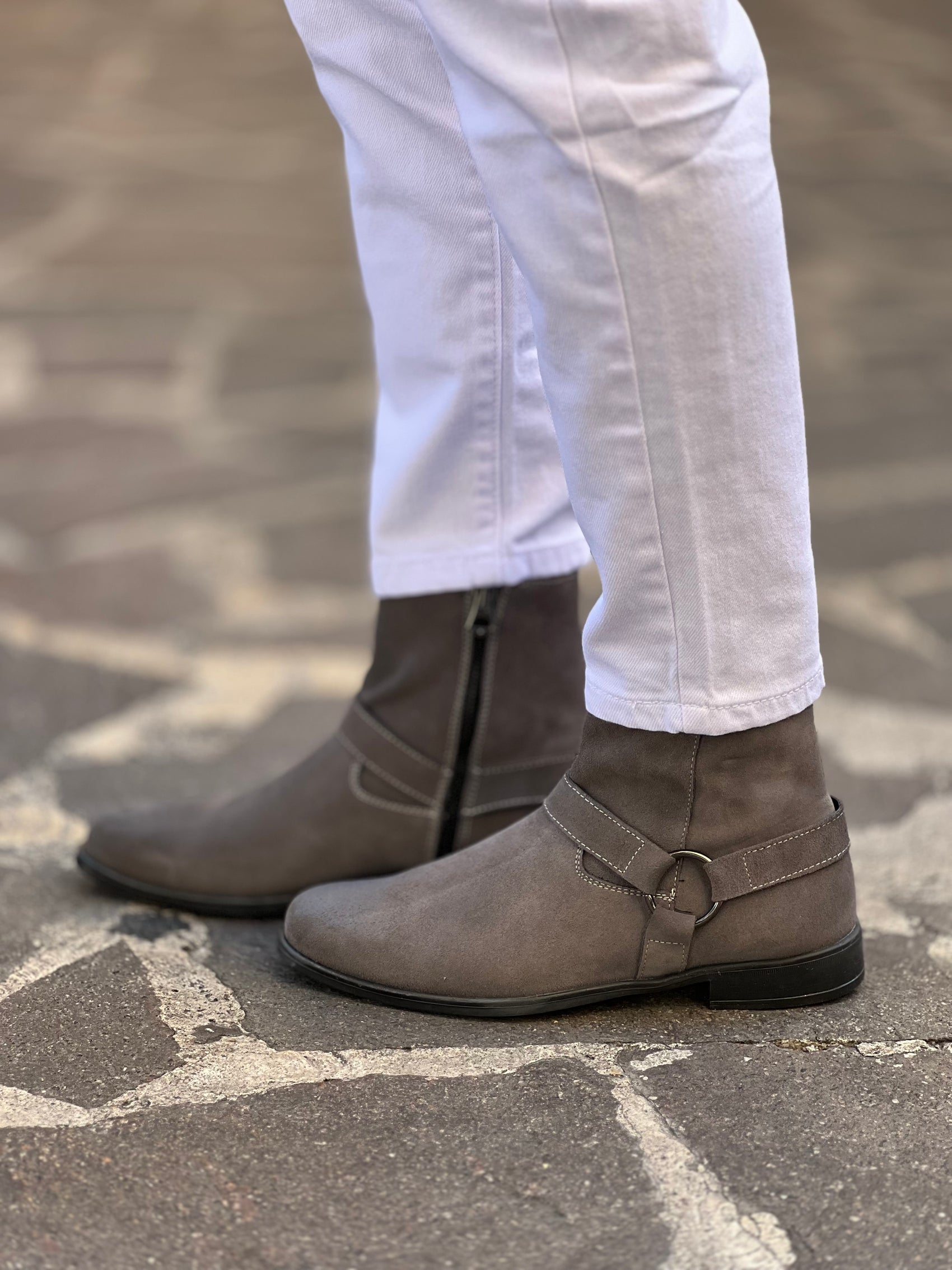 STIVALE GRIGIO CAMOSCIO SPAZZOLATO